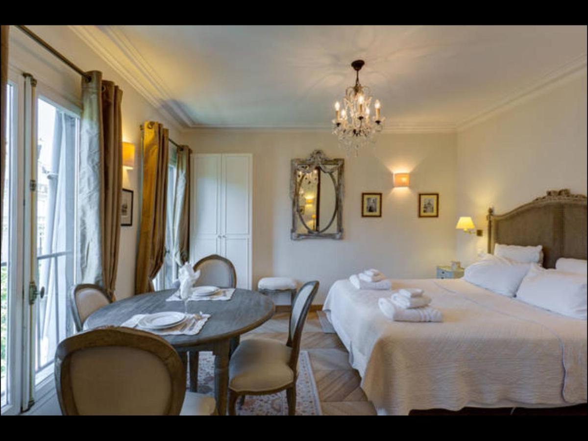 Chablis Apartment